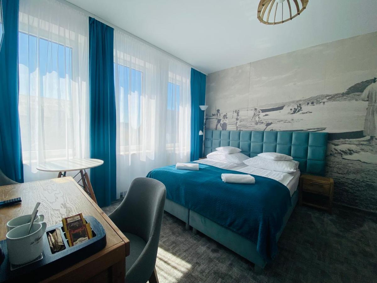 Mikolajek Hotel Jarosławiec Eksteriør billede
